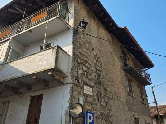 Casa quadrilocale in vendita in Via Gioacchino Rossini, Centro, Ardesio