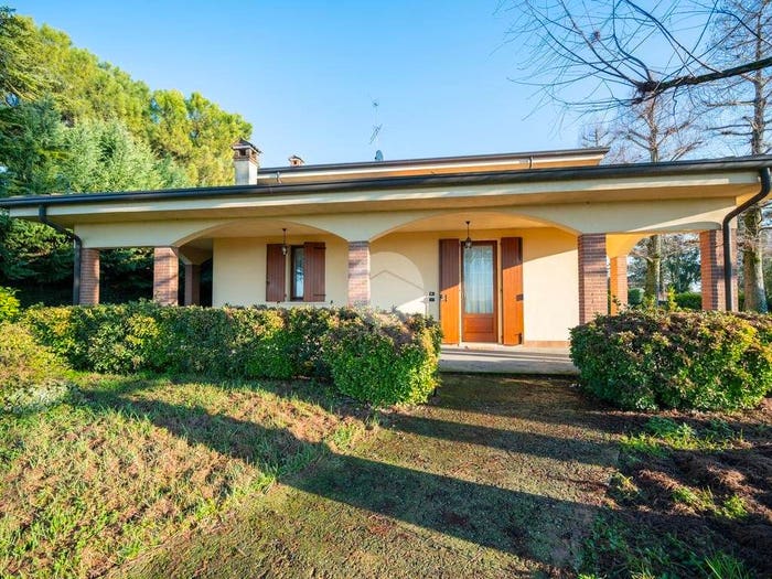 Casa trilocale in vendita in Via Antonio Gramsci, Sarginesco, Castellucchio