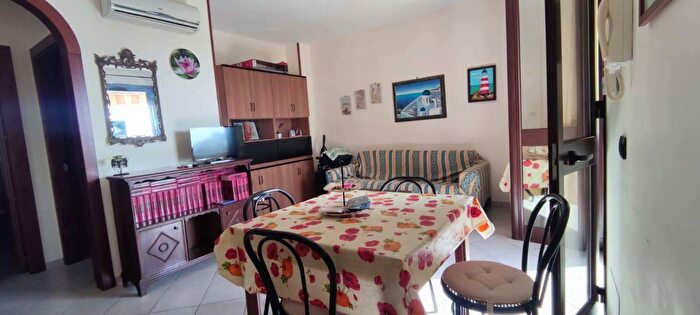 Appartamento trilocale in vendita in Via Badisco, Uggiano La Chiesa