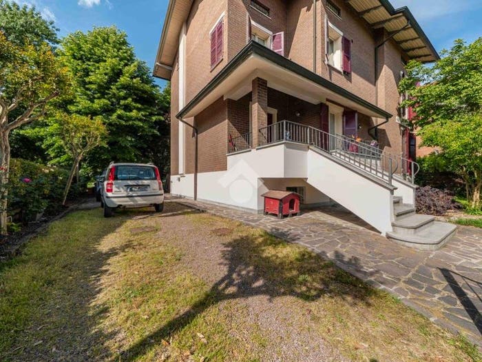 Casa con 6 locali in vendita in Via Alessandro Coppi, Centro, Castelnuovo Rangone