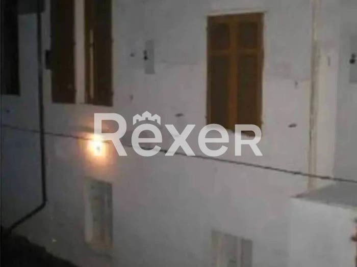 Casa bilocale in vendita in Via Giuseppe Garibaldi, Centro, Langosco