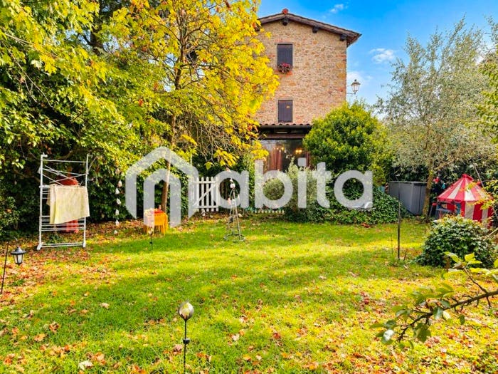 Casa con 5 locali in vendita in VIA ALESSANDRO MANZONI, Vaggio, Reggello