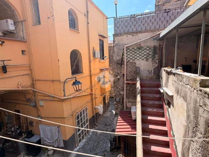 Appartamento trilocale in vendita in Vico Formisano, Centro, Ercolano