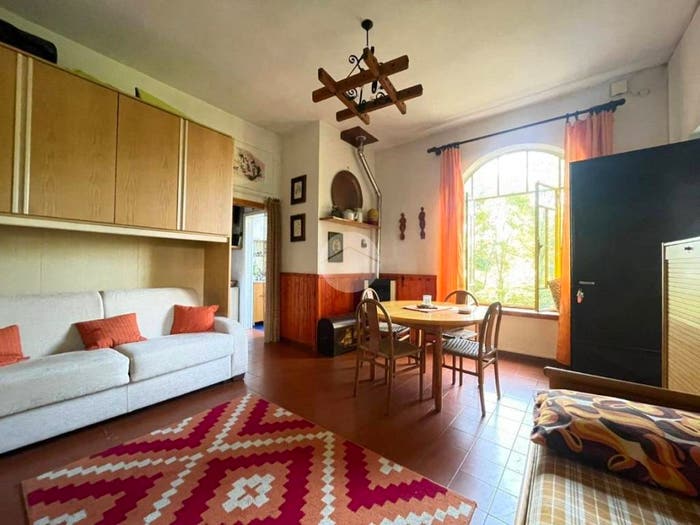 Casa bilocale in vendita in Borgata Levrette, Centro, Valgioie