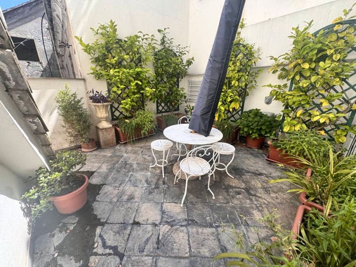 Appartamento con 5 locali in vendita in Maddalena, Genova