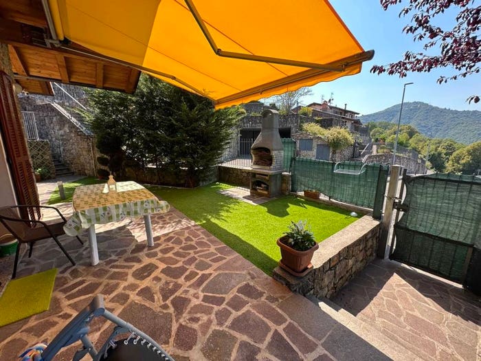 Casa bilocale in vendita in Via Monte Cervino, Selvino