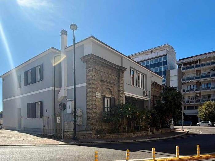 Appartamento quadrilocale in vendita in Viale Giovanni Bovio, Stazione Centrale Corso Vittorio, Pescara
