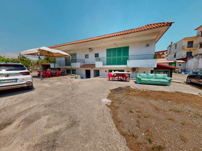 Casa con 6 locali in vendita in Traversa F Solimene, Arpino, Casoria