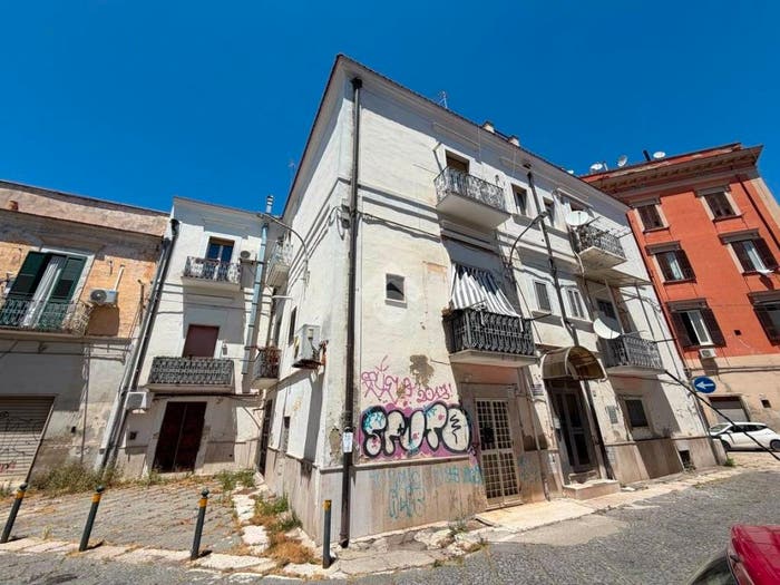 Appartamento trilocale in vendita in Vicolo Torretta, Quartieri Settecenteschi, Foggia