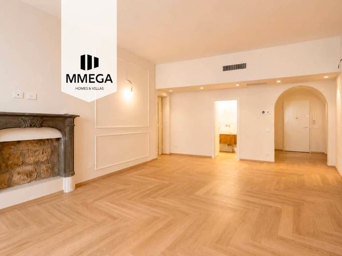 Appartamento con 6 locali in vendita in Borgo San Iacopo, Ponte Vecchio Pitti, Firenze