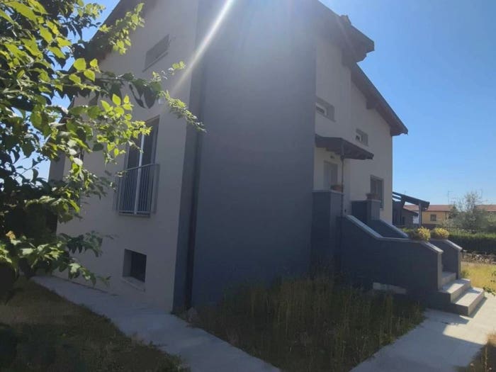 Casa con 5 locali in vendita in Roggione, Pizzighettone