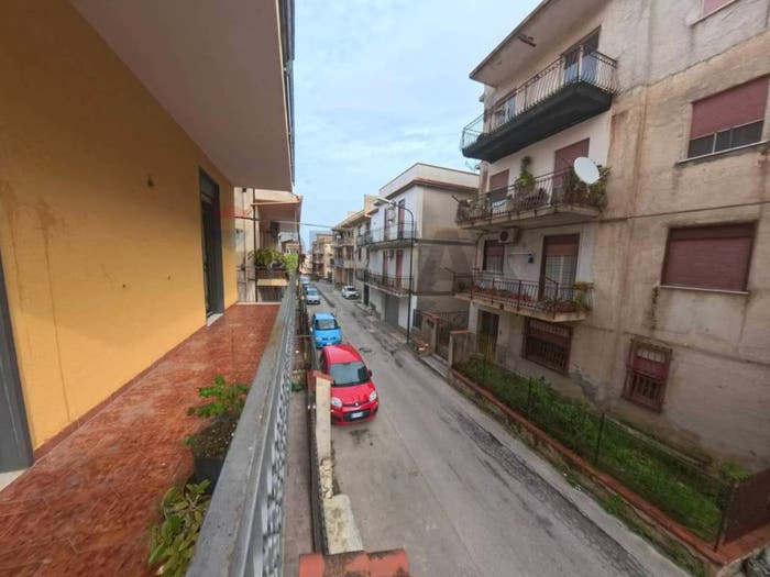 Appartamento con 5 locali in vendita in Via Siracusa, Centro, Carini
