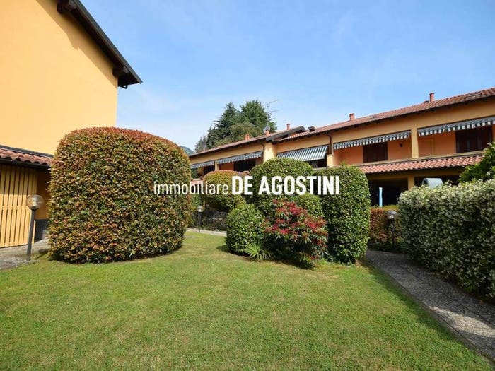 Appartamento quadrilocale in vendita in via Armando Diaz, Centro, Lesa