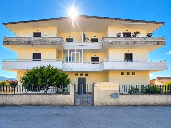 Appartamento quadrilocale in vendita in Via Guglielmo Oberdan, Centro, Grazzanise