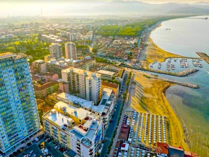 Appartamento bilocale in vendita in Centro, Follonica