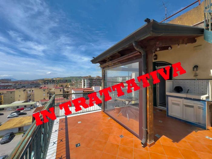 Appartamento quadrilocale in vendita in Via Enea Zanfagna, Fuorigrotta, Napoli