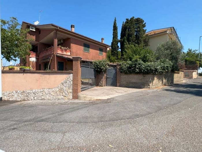 Casa con 6 locali in vendita in Via del Fosso di Tor Pagnotta, Castel di Leva, Roma