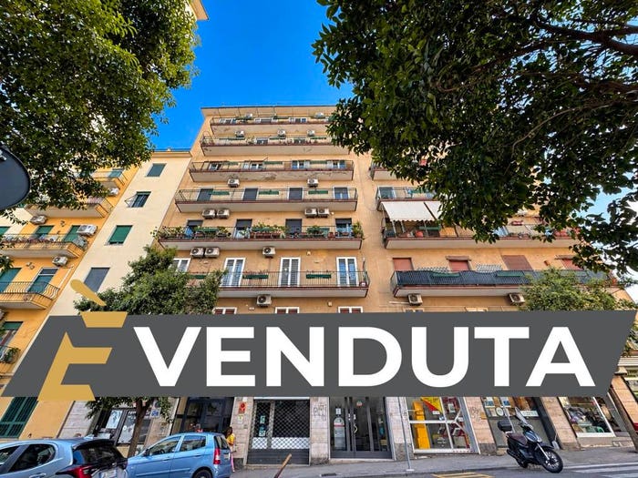 Appartamento trilocale in vendita in Via Pietro Castellino, Arenella, Napoli