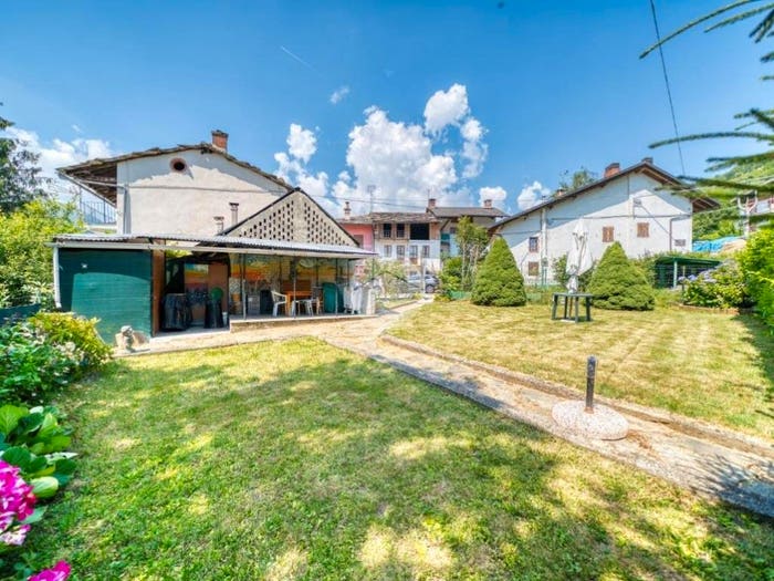 Appartamento con 6 locali in vendita in Borgata freinetto, Coazze