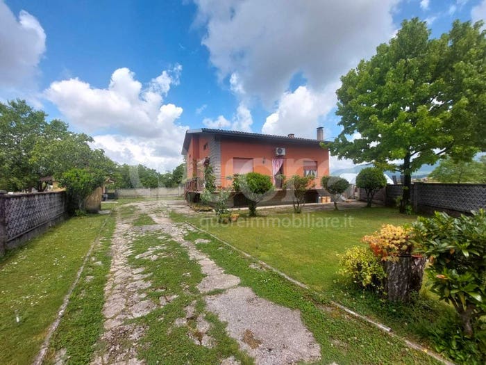 Casa con 6 locali in vendita in via dei molini, Povoletto