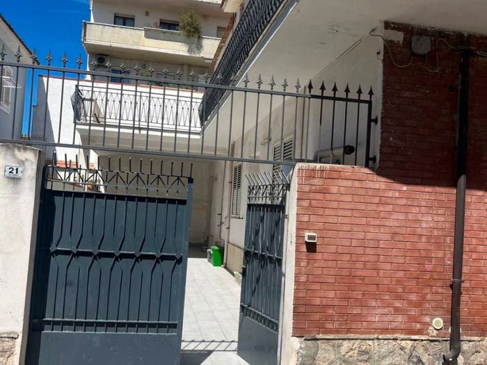 Casa con 6 locali in vendita in Via Cagliari, Mondragone
