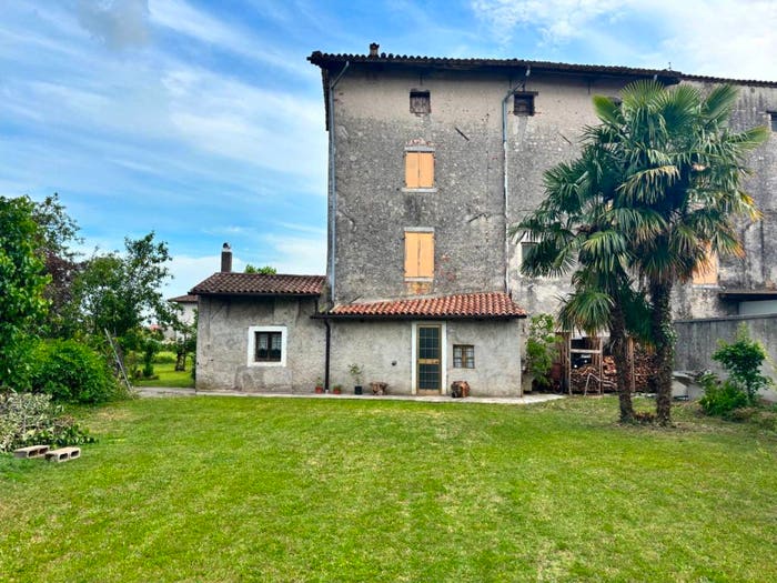 Casa con 6 locali in vendita in Via Roma, Centro, Moimacco