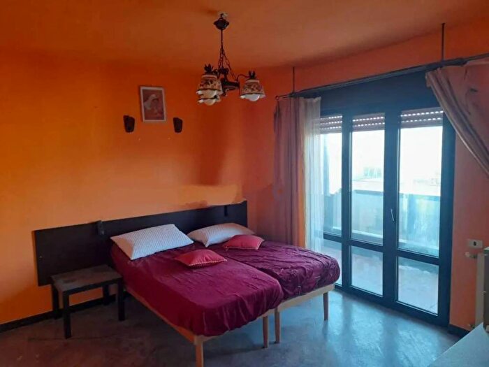 Casa quadrilocale in vendita in Viale Carristi d'Italia, MontecatiniTerme