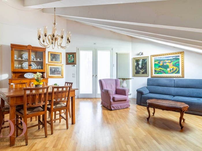 Casa trilocale in vendita in Via Feltrina Centro, Centro, Montebelluna