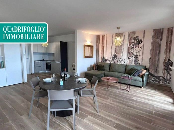 Appartamento trilocale in vendita in Via Sannino, Centro Storico, Alghero