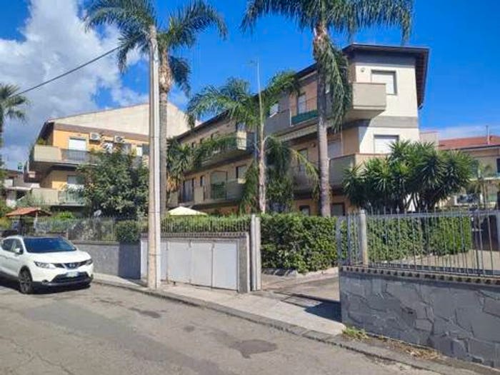 Appartamento bilocale in vendita in Via D'Angelo, Centro, Mascali