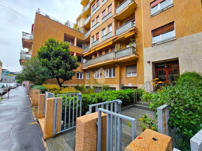 Appartamento monolocale in vendita in Via Jacopo Dal Verme, Isola, Milano