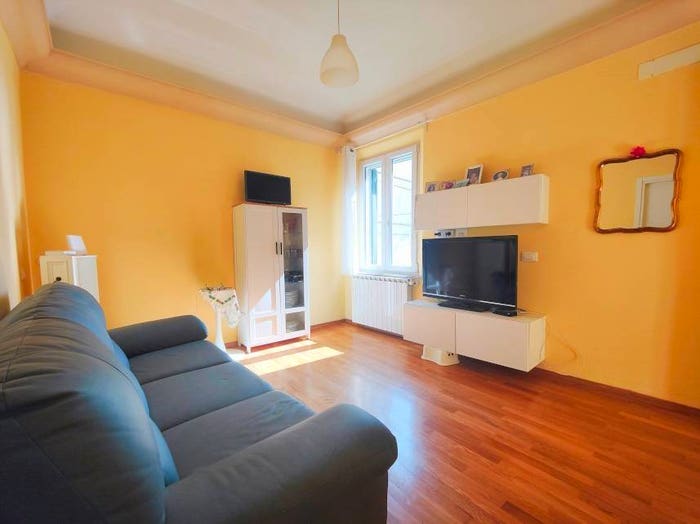 Appartamento trilocale in vendita in Via Mentana, Centro, Cascina