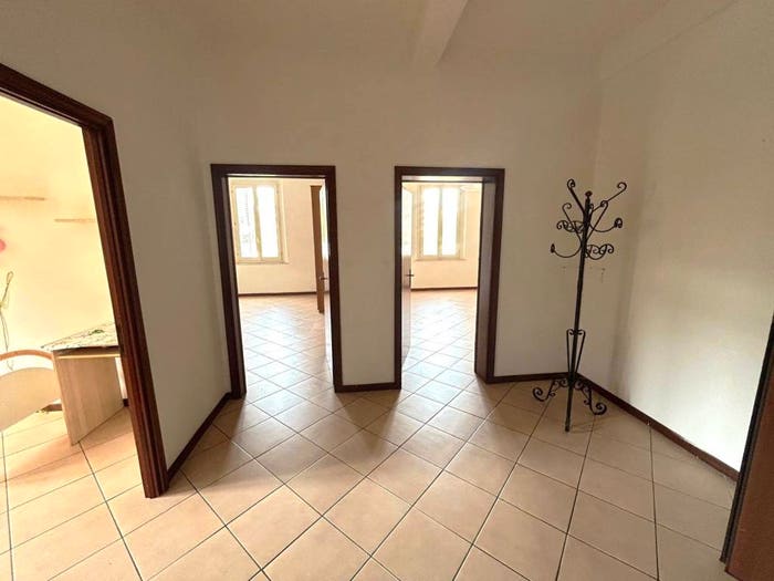 Appartamento quadrilocale in vendita in Via Crocetta, Crocetta, Modena