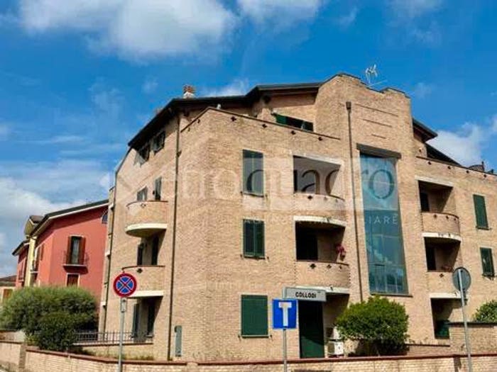 Appartamento trilocale in vendita in Via Collodi, Centro, Ostiglia