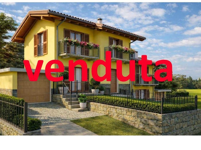 Casa trilocale in vendita in Frazione Civo Centro, Civo