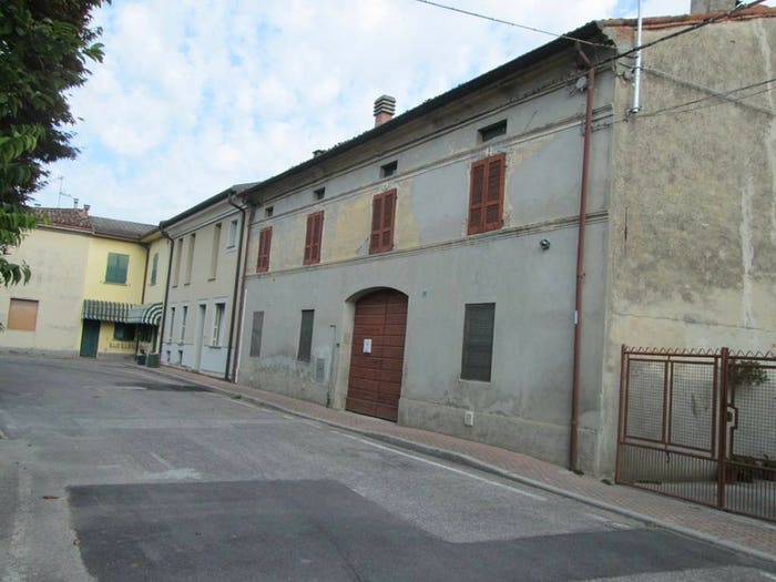 Casa con 6 locali in vendita in Via Guglielmo Marconi, Gussola