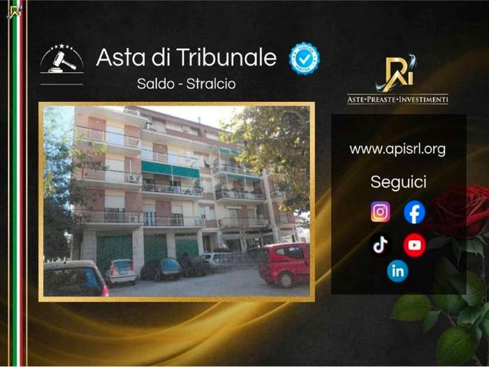 Appartamento con 6 locali in vendita in Via Castelfidardo, San Marone San Giuseppe Risorgimento, Civitanova Marche