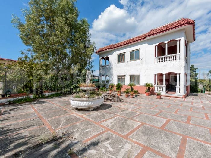 Casa con 6 locali in vendita in Via Marsiglia, Centro, Ercolano