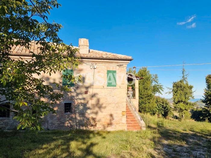 Casa con 6 locali in vendita in Contrada Crocifisso, Cossignano