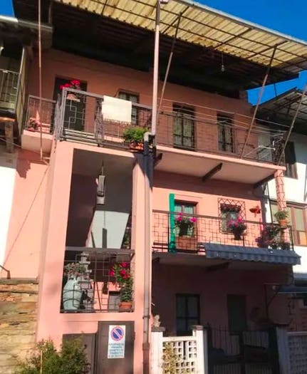 Casa monolocale in vendita in Frazione Vieta, Centro, Forno Canavese