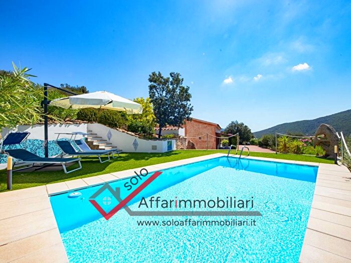 Casa con 5 locali in vendita in SS, Cugnana, Olbia