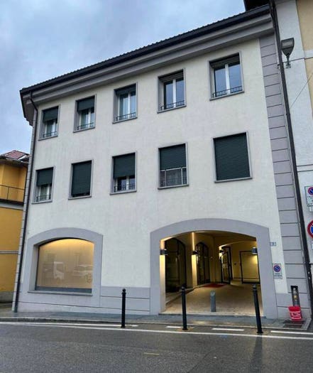 Appartamento trilocale in vendita in Piazza Umberto i, Centro, Figino Serenza