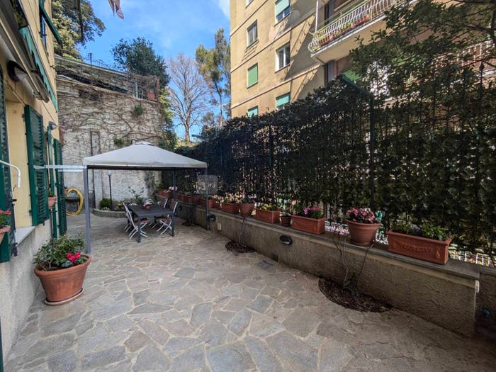 Appartamento con 6 locali in vendita in Via Cesare Cabella, Castelletto, Genova