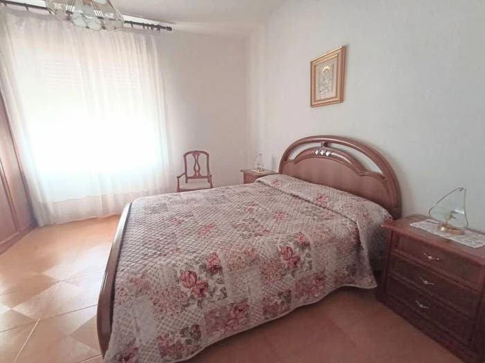Appartamento con 5 locali in vendita in Via Aprile, Nulvi