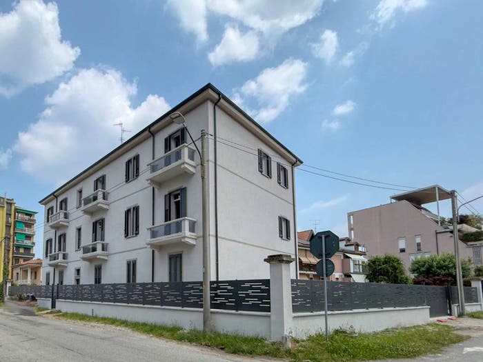 Appartamento bilocale in vendita in Via Bernardino Luini, Cascinetta, Gallarate