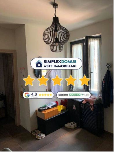 Appartamento con 5 locali in vendita in Via Ruggero Leoncavallo, Canegrate