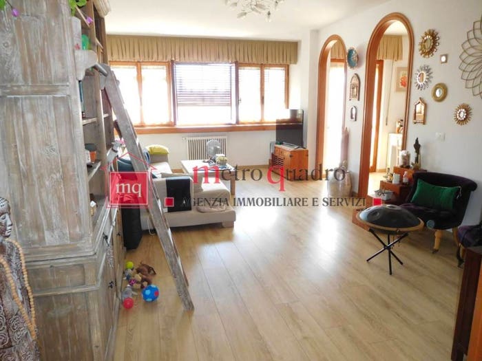 Appartamento con 6 locali in vendita in Sant'Antonio, Pisa