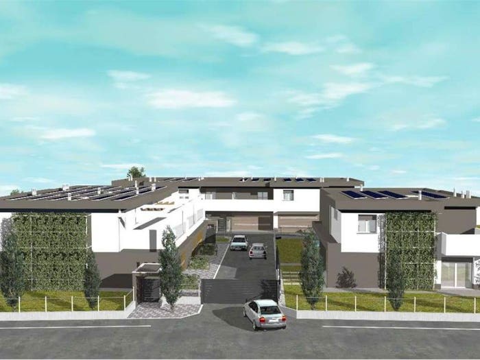 Casa quadrilocale in vendita in Via Lungobrembo, Curno
