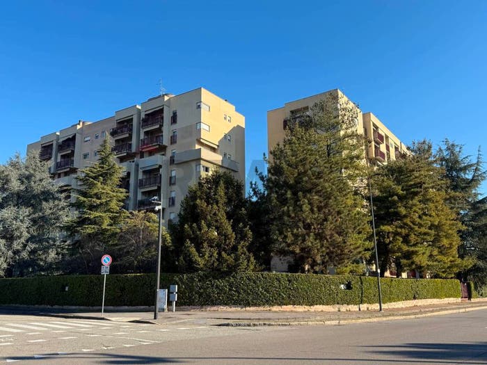 Appartamento quadrilocale in vendita in Via Omodeo, Gallaratese, Milano