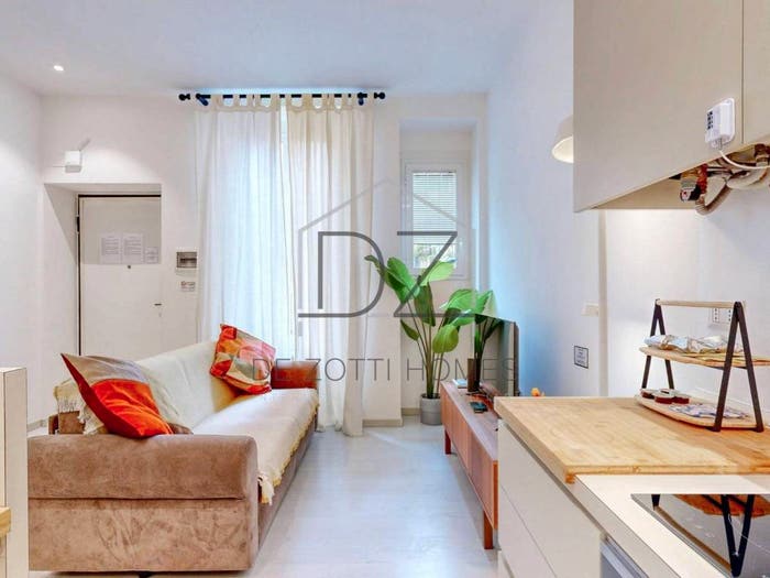 Appartamento bilocale in vendita in Via Francesco Londonio, Paolo Sarpi, Milano